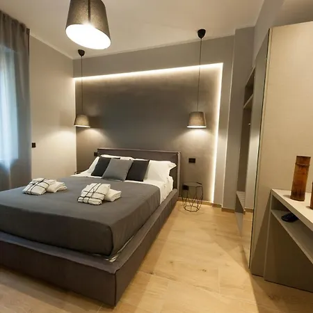 Teseo & Relax Affittacamere 4*