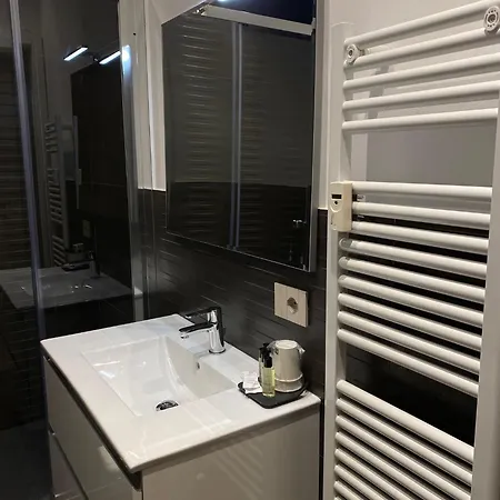 Teseo & Relax Affittacamere Genova