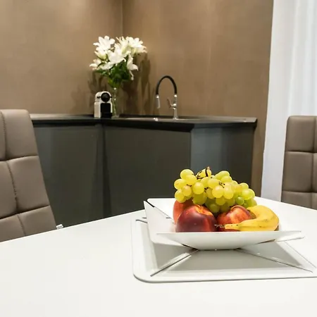 Casa de hóspedes Teseo & Relax 4*