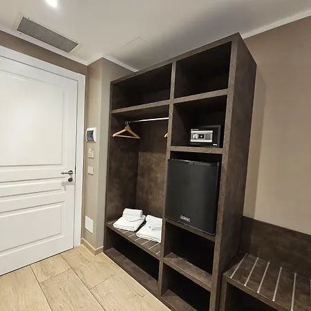 Teseo & Relax Konukevi 4*